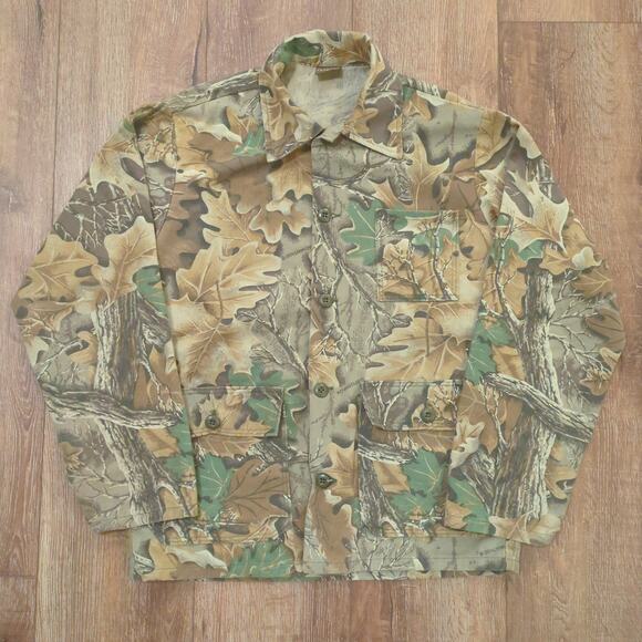 VTG Classics Men Small Camo Button Up Shirt Utility Chore Pockets Made in USA - Picture 1 of 6